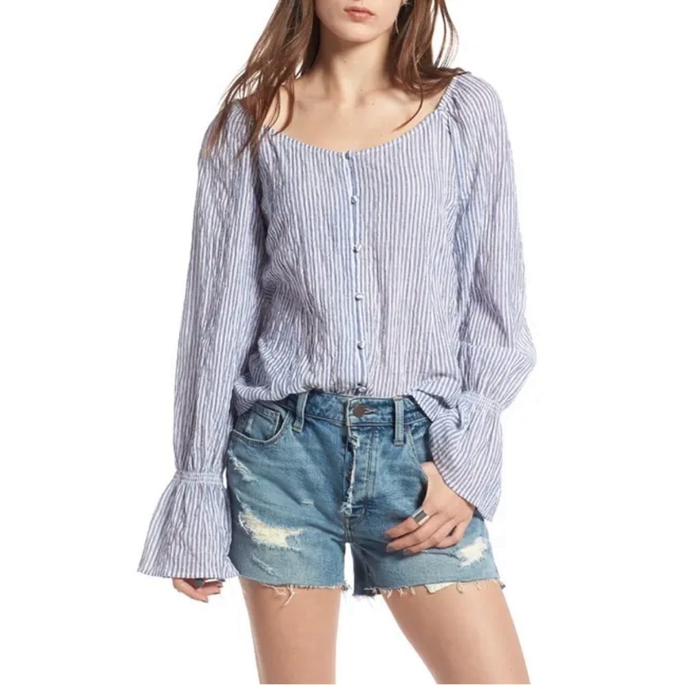 Treasure & Bond Top Xs Striped Seersucker Light Blue Long Bell Sleeve Top